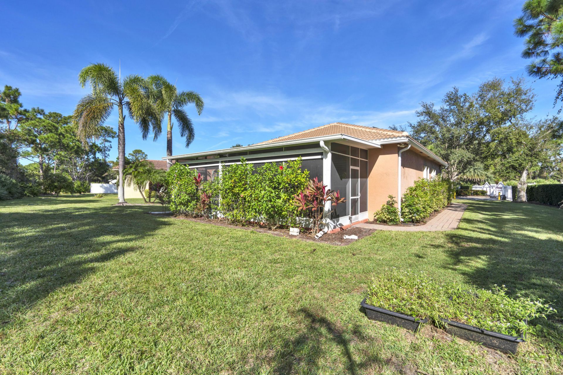 5411 Place Lake Drive, Fort Pierce, FL 34951 Photo