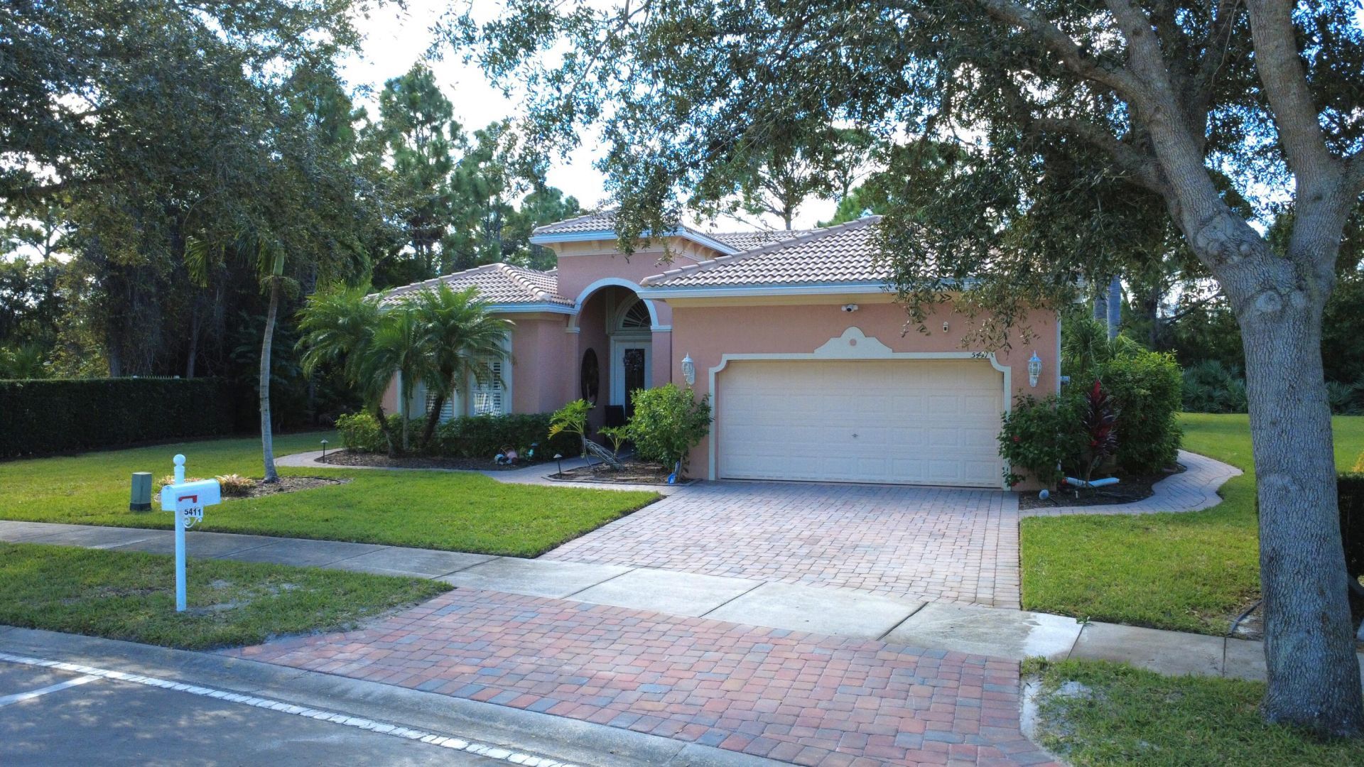 5411 Place Lake Drive, Fort Pierce, FL 34951 Photo