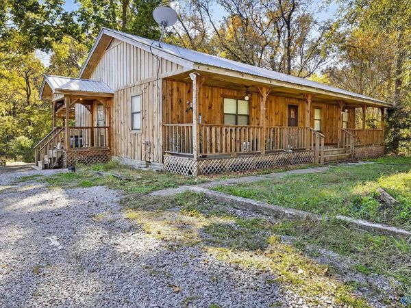 9700 County Road 33, Ashville, AL 35953