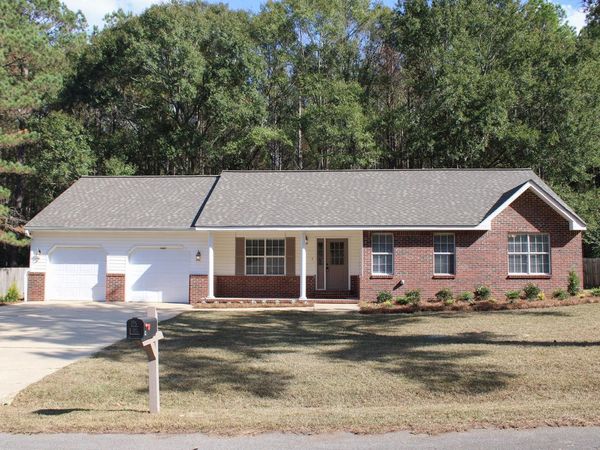 12 Southdown Rd., Sumrall, MS 39482