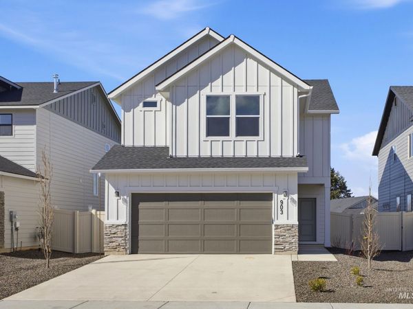 903 N Mirror Creek Way, Meridian, ID 83642