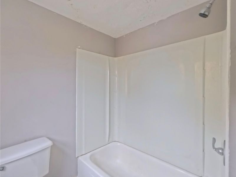 801 Storer Avenue, Akron, OH 44320 Photo 10