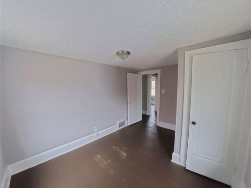 801 Storer Avenue, Akron, OH 44320 Photo 11