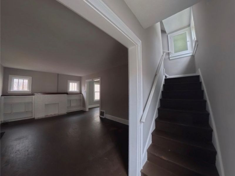 801 Storer Avenue, Akron, OH 44320 Photo 8