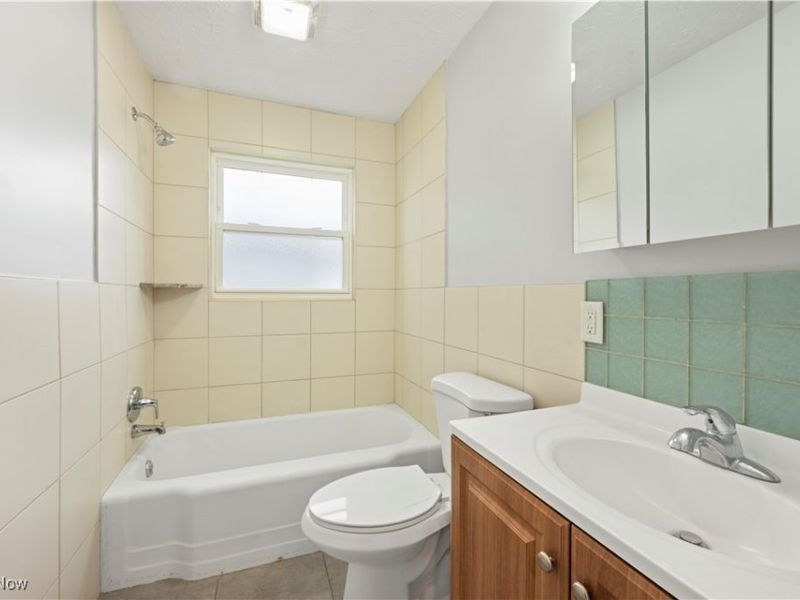 1289 Harpster Avenue, Akron, OH 44314 Photo 14