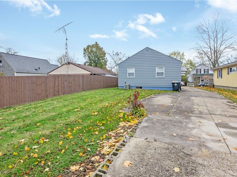 1289 Harpster Avenue, Akron, OH 44314 Photo 16