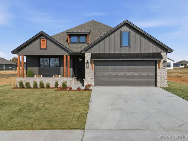 8500 E Galveston Street , Broken Arrow, OK 74014