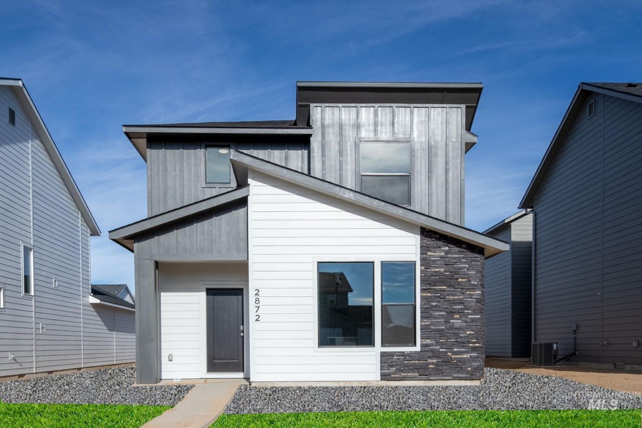 2872 E Boulder Basin Dr, Kuna, ID 83634 Main Photo