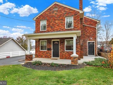 1027 QUENTIN ROAD, LEBANON, PA 17042