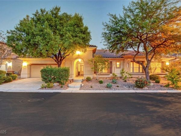 212 Villa Borghese Street, Las Vegas, NV 89138