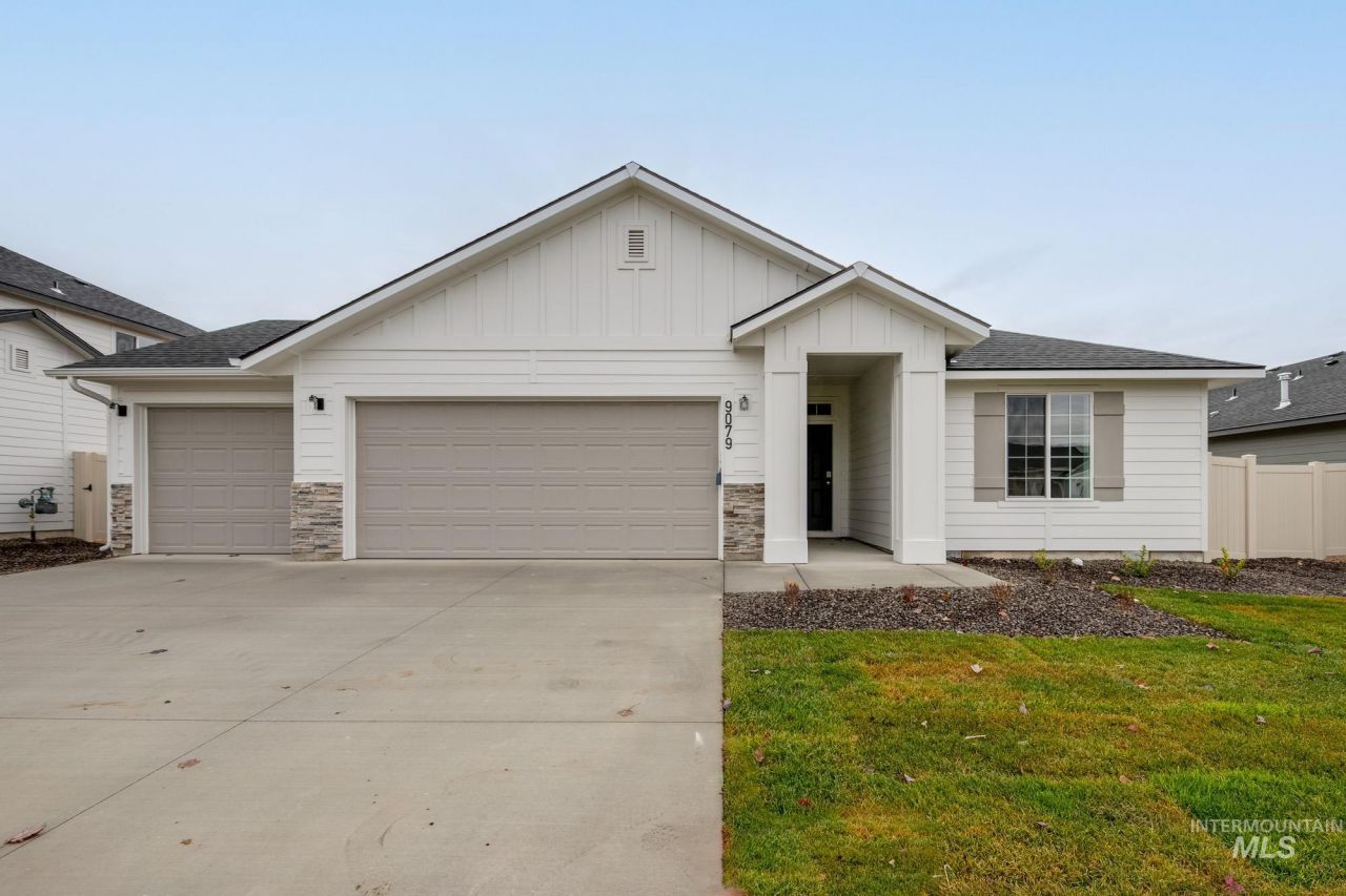 9079 W Camellia St, Nampa, ID 83687 Main Photo