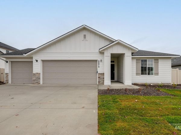 9079 W Camellia St, Nampa, ID 83687