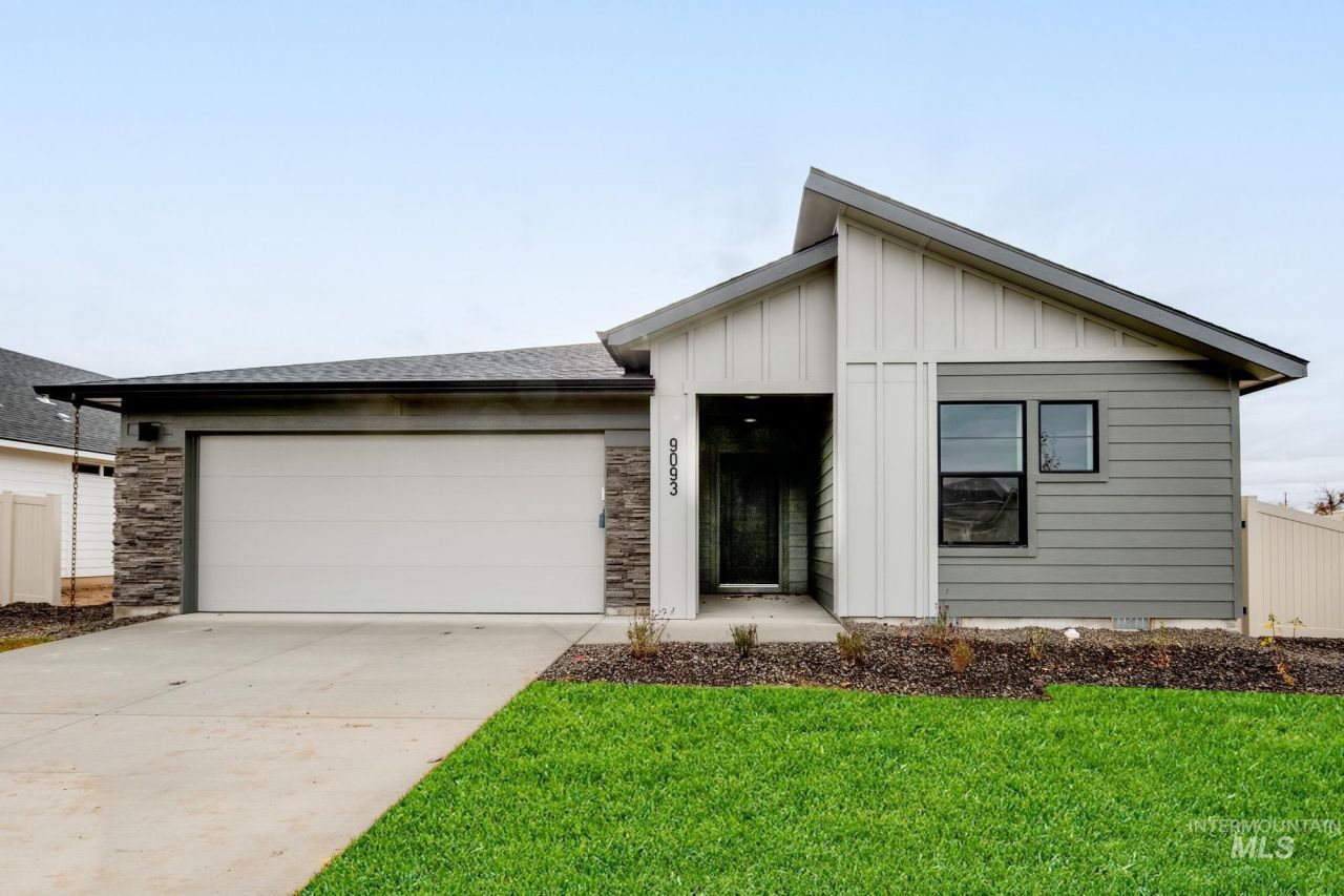 9093 W Camellia St, Nampa, ID 83687 Main Photo
