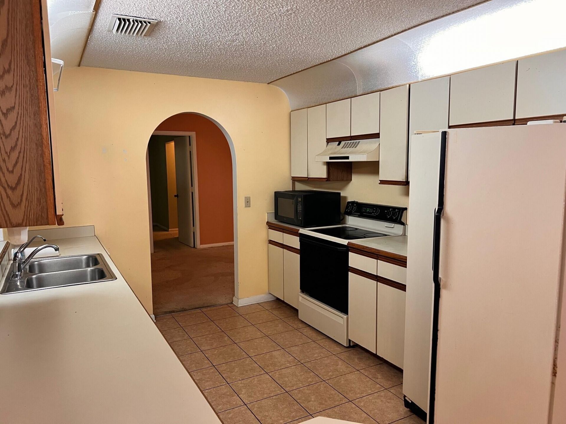 2661 SE Osage Avenue, Port Saint Lucie, FL 34952 Photo