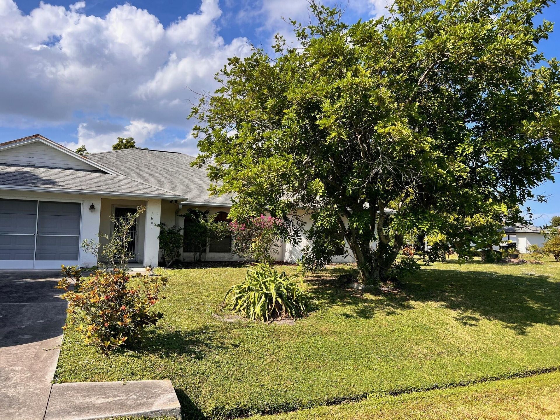 2661 SE Osage Avenue, Port Saint Lucie, FL 34952 Photo