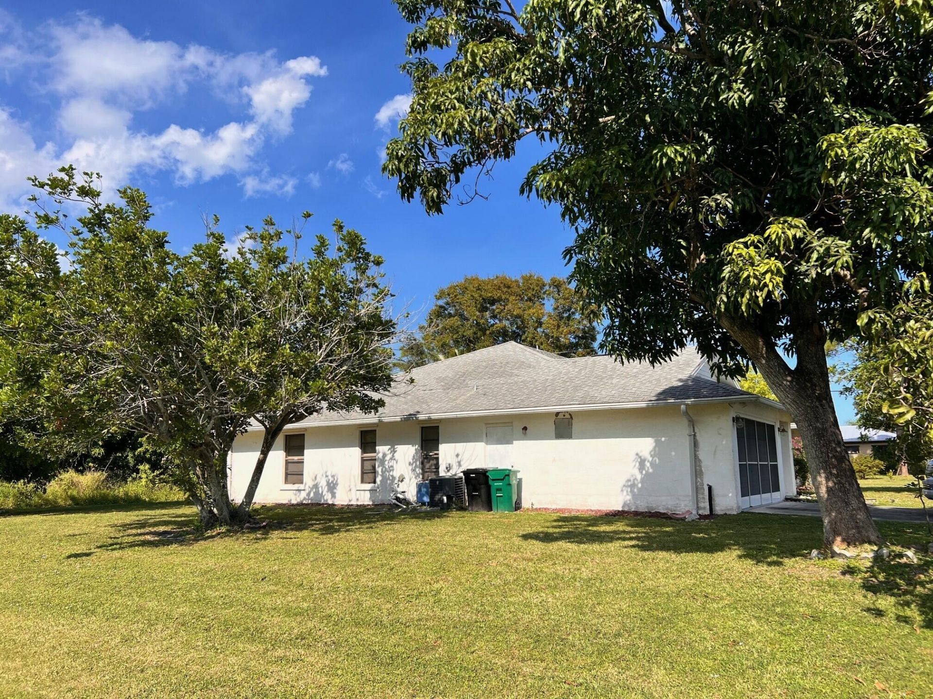 2661 SE Osage Avenue, Port Saint Lucie, FL 34952 Photo