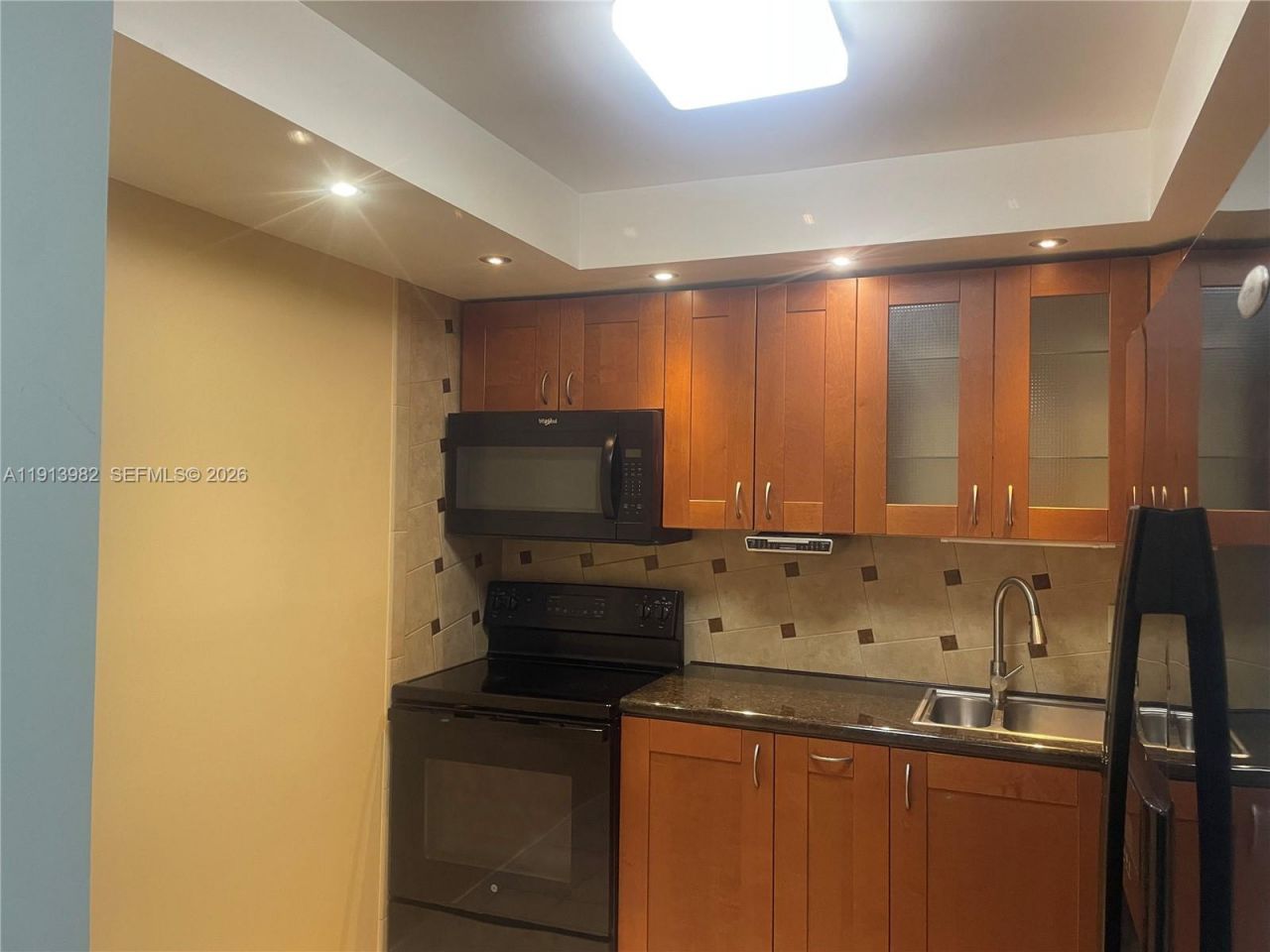 2049 S Ocean Dr, Unit 904, Hallandale Beach, FL 33009 Photo