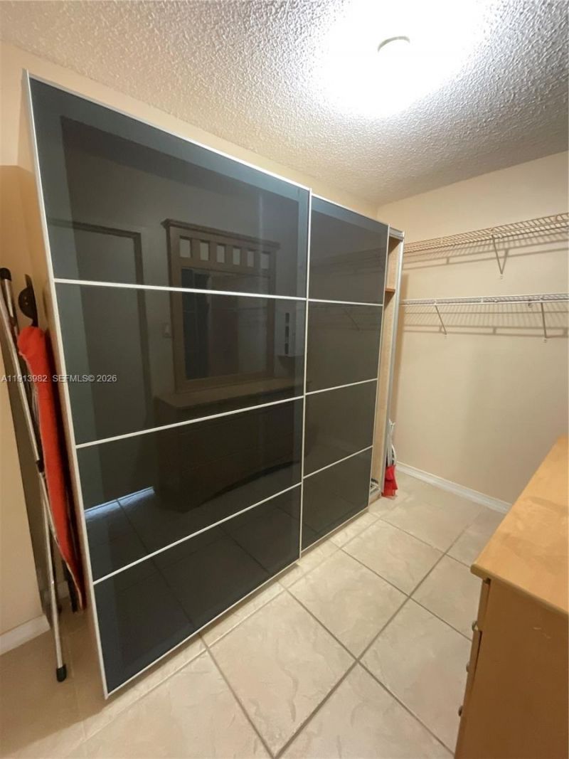 2049 S Ocean Dr, Unit 904, Hallandale Beach, FL 33009 Photo