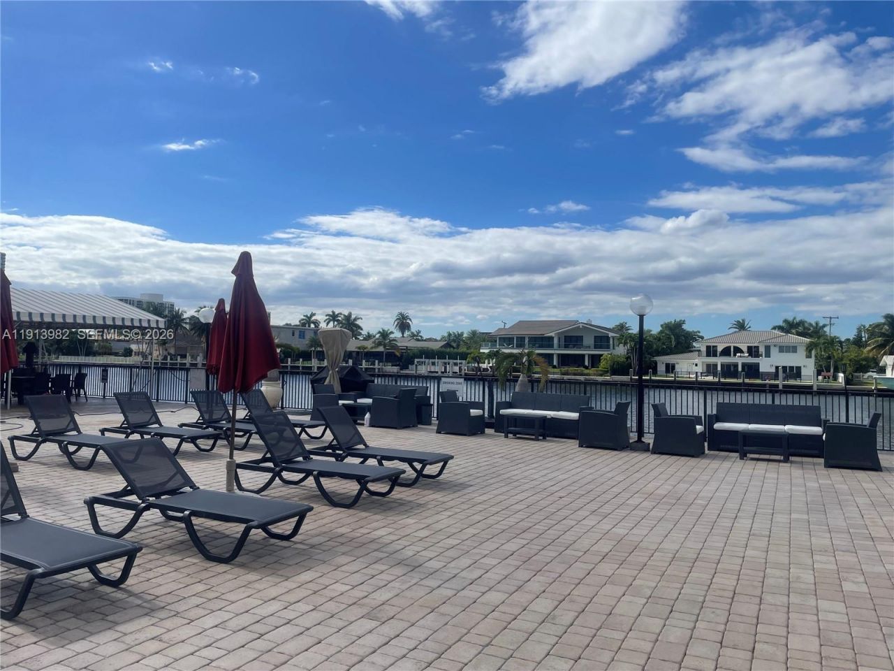 2049 S Ocean Dr, Unit 904, Hallandale Beach, FL 33009 Photo