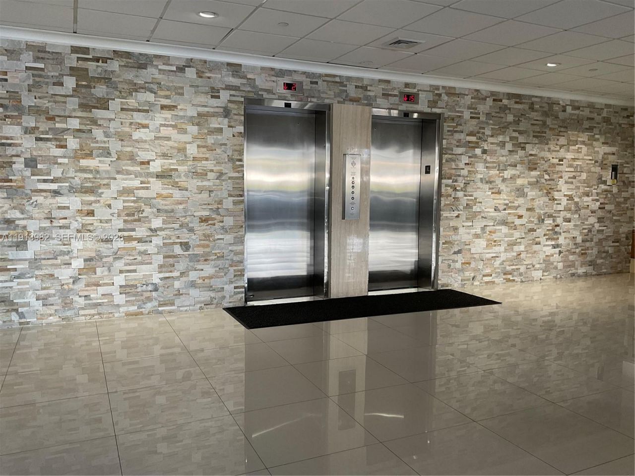 2049 S Ocean Dr, Unit 904, Hallandale Beach, FL 33009 Photo