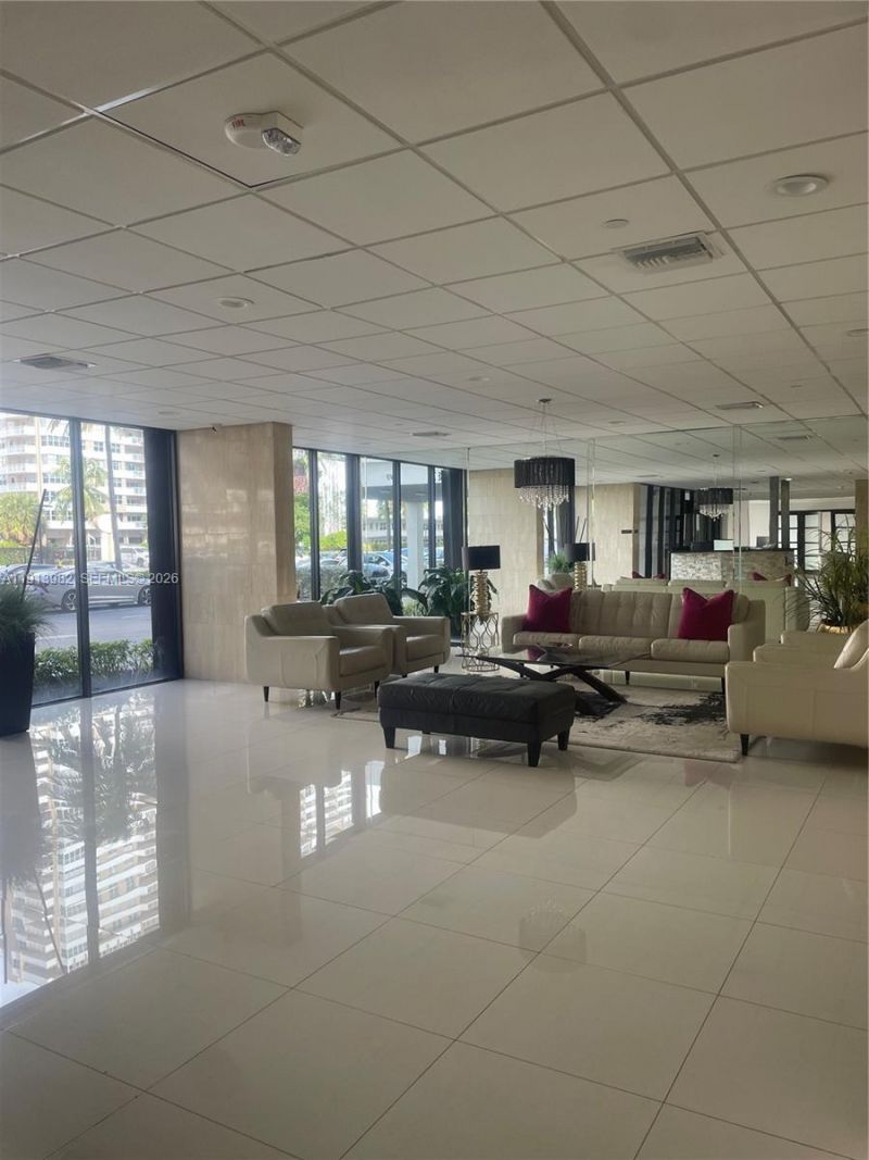 2049 S Ocean Dr, Unit 904, Hallandale Beach, FL 33009 Photo