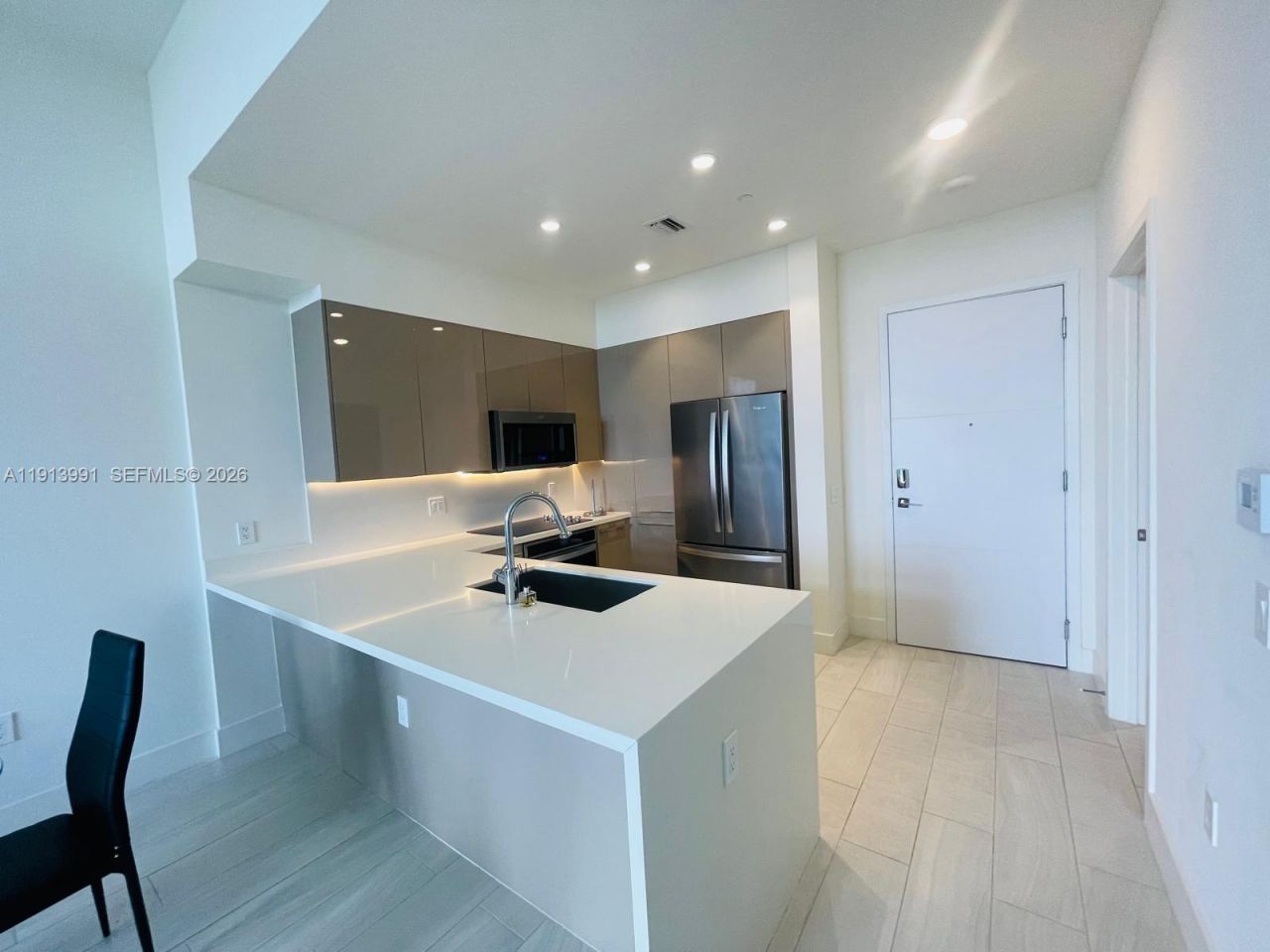 2000 Metropica Way, Unit 605, Sunrise, FL 33323 Photo