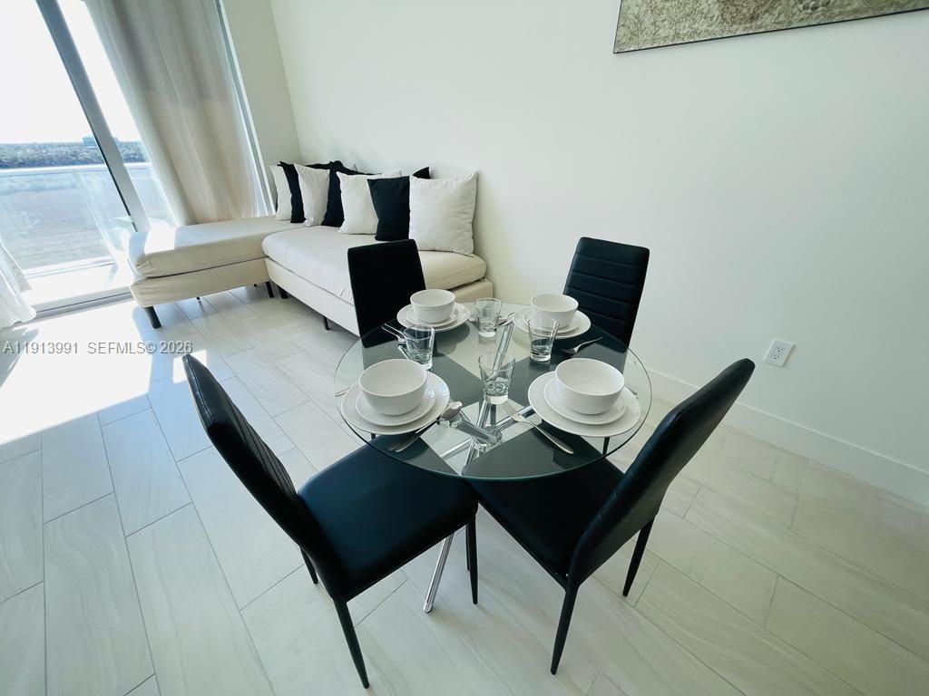 2000 Metropica Way, Unit 605, Sunrise, FL 33323 Photo