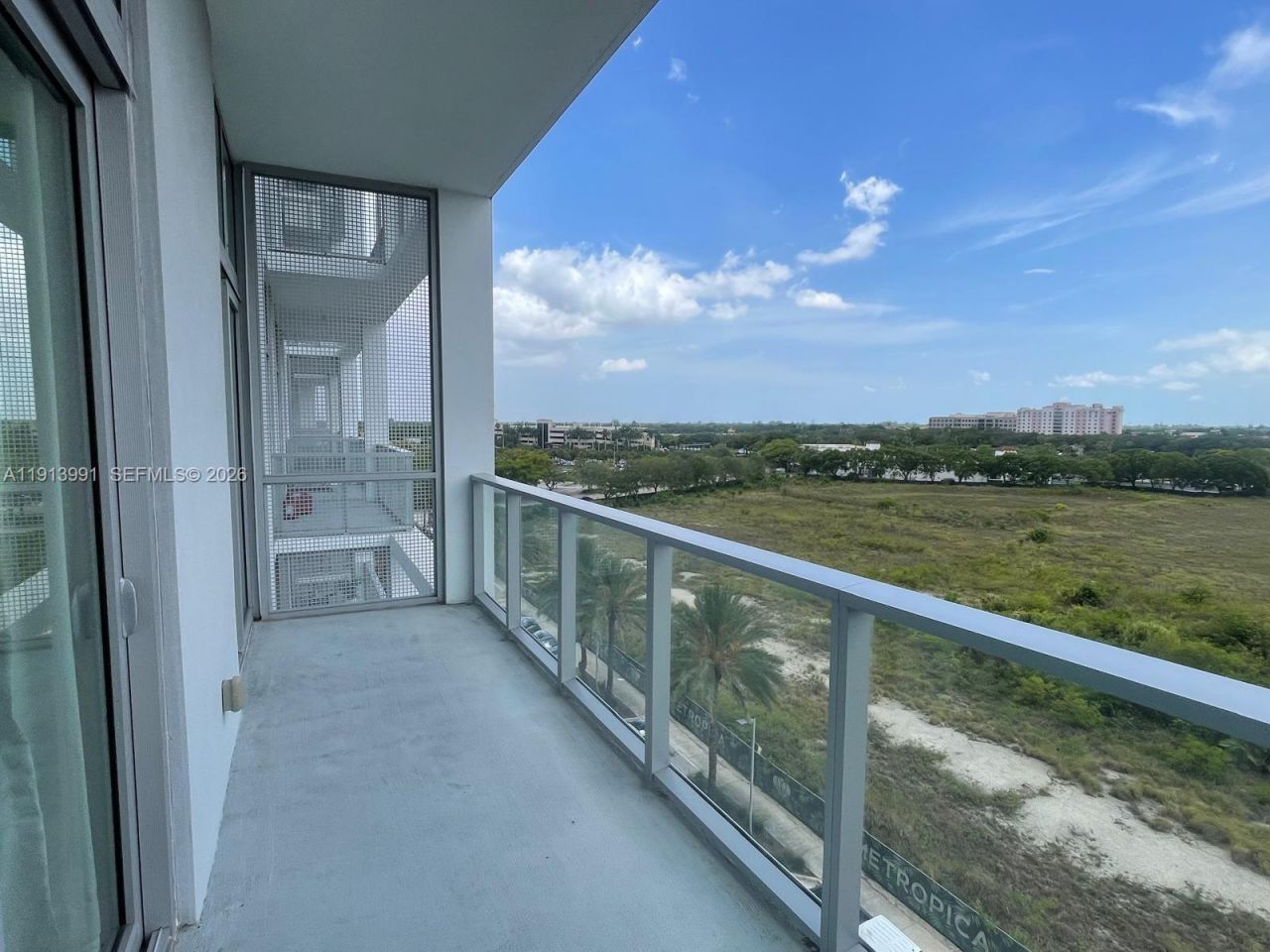 2000 Metropica Way, Unit 605, Sunrise, FL 33323 Photo