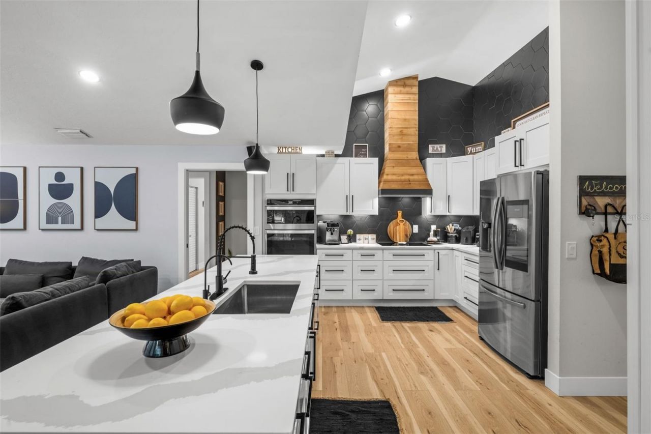 4252 Boswell Place, Sarasota, FL 34241 Photo