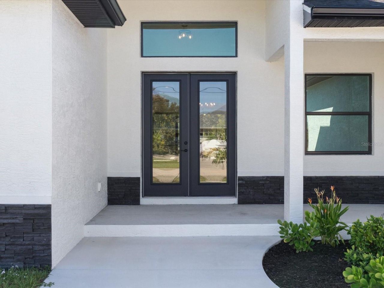 774 Rotonda Circle, Rotonda West, FL 33947 Photo