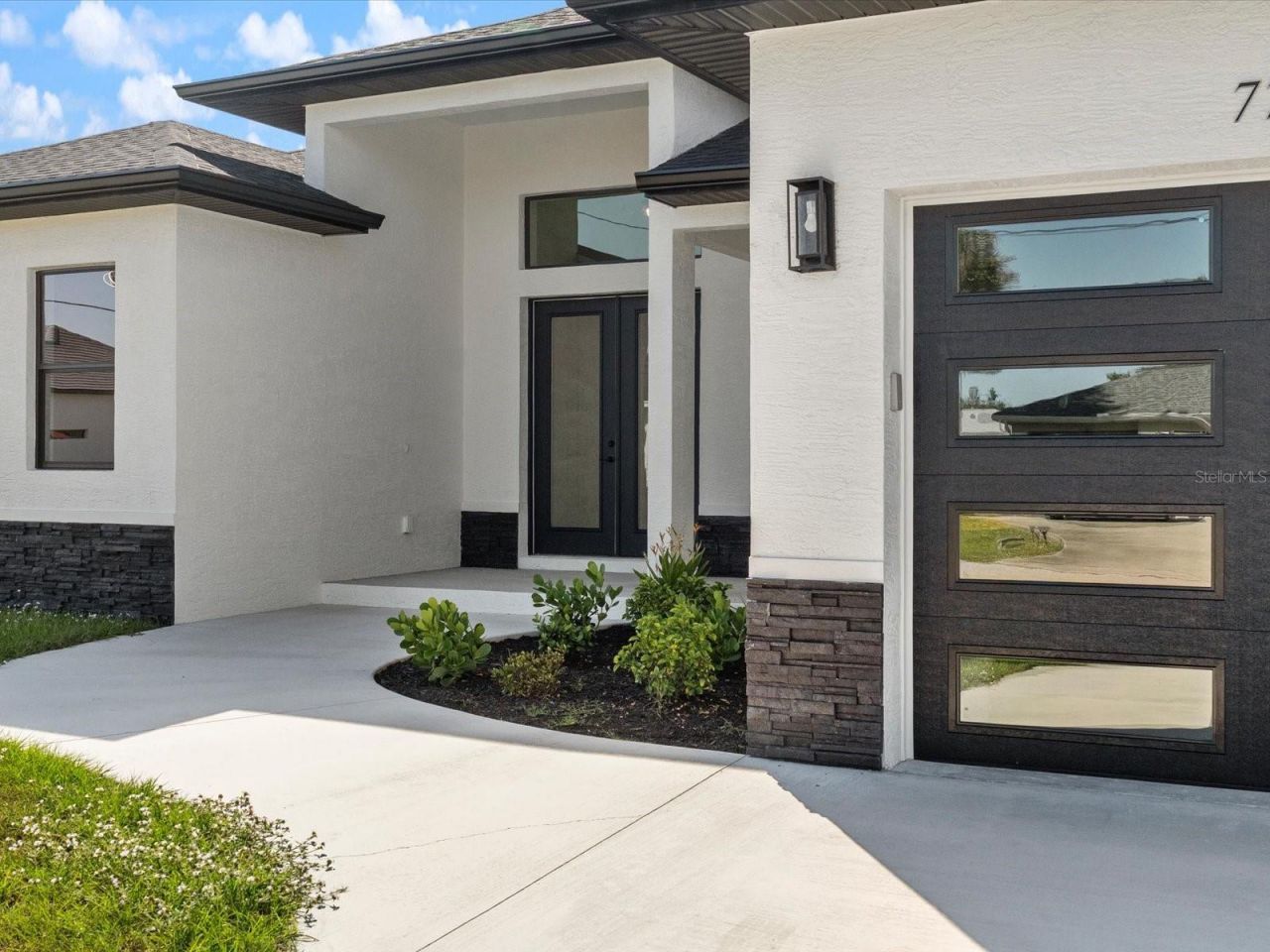 774 Rotonda Circle, Rotonda West, FL 33947 Photo