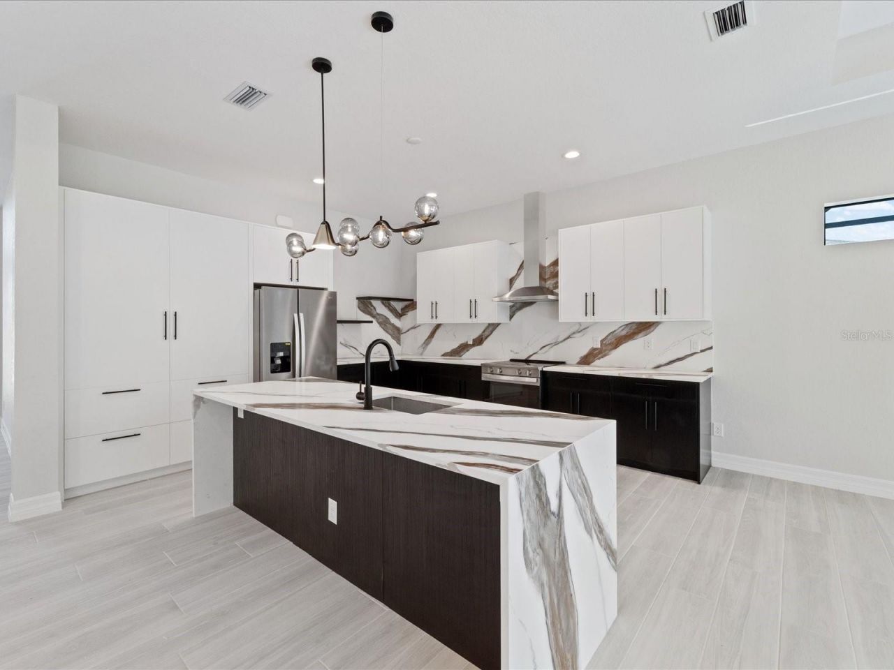 774 Rotonda Circle, Rotonda West, FL 33947 Photo