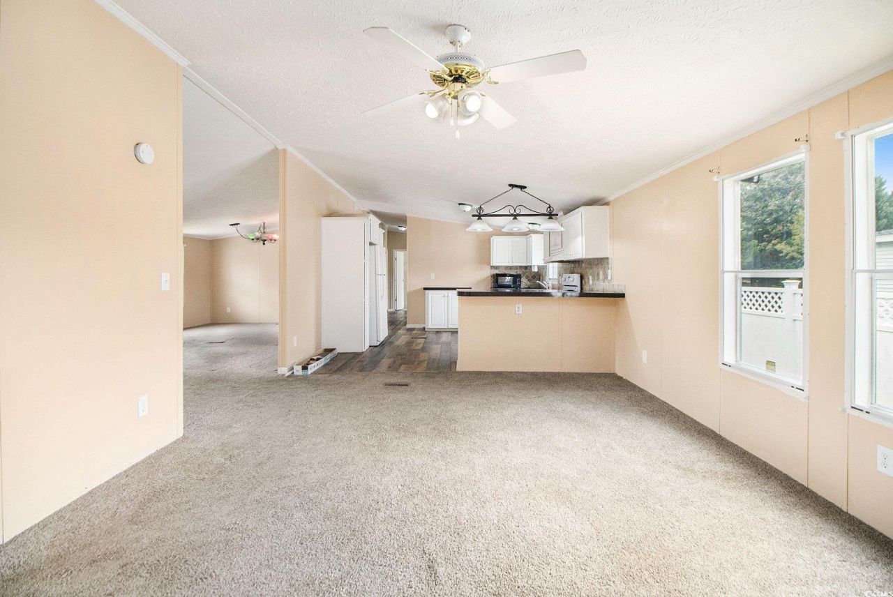 3804 Stern Dr. Photo 10