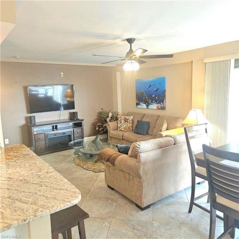 4807 Sunset Ct, Unit 107, Cape Coral, FL 33904 Photo
