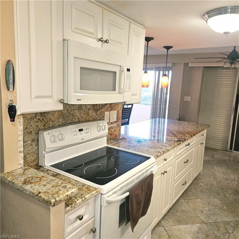 4807 Sunset Ct, Unit 107, Cape Coral, FL 33904 Photo