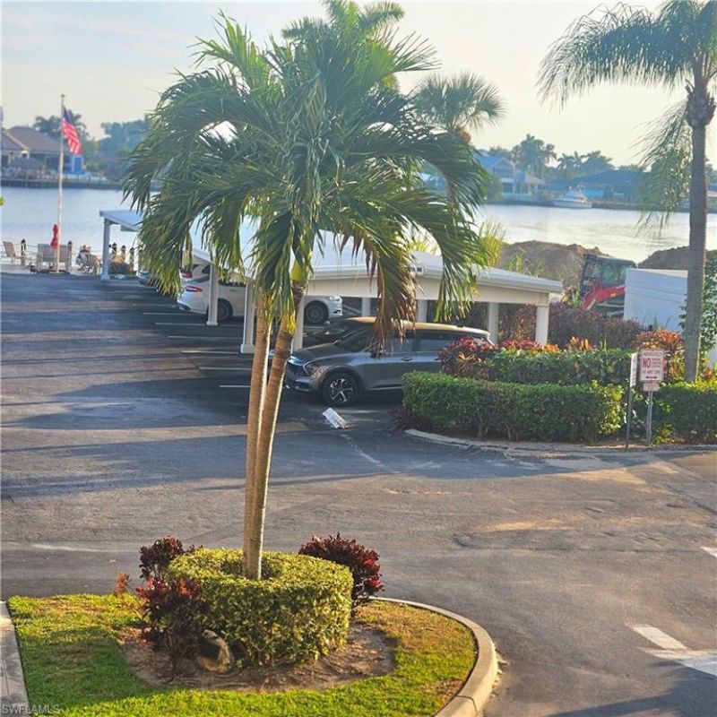 4807 Sunset Ct, Unit 107, Cape Coral, FL 33904 Photo