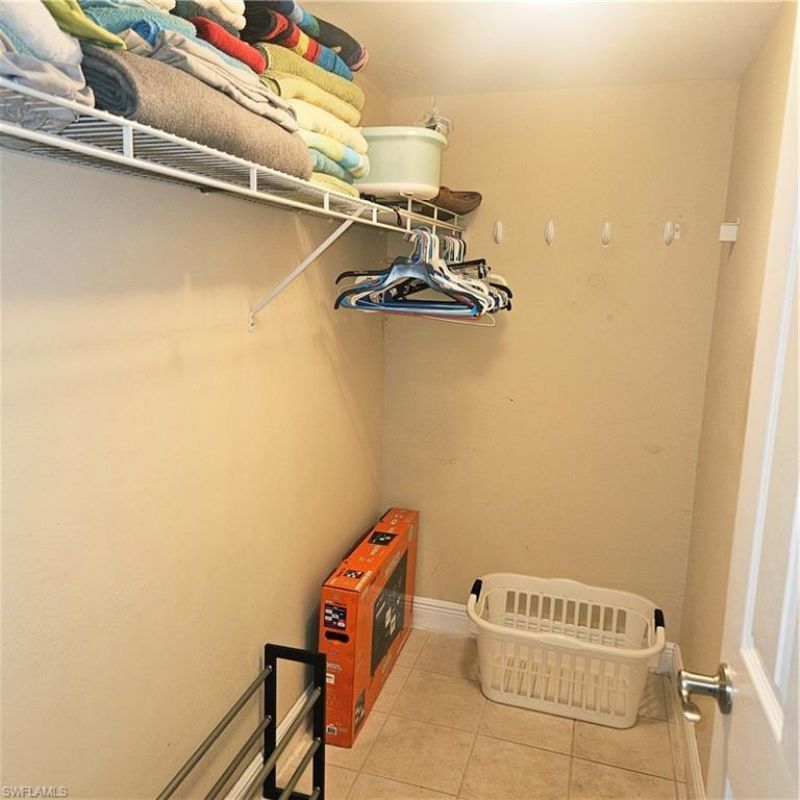 4807 Sunset Ct, Unit 107, Cape Coral, FL 33904 Photo