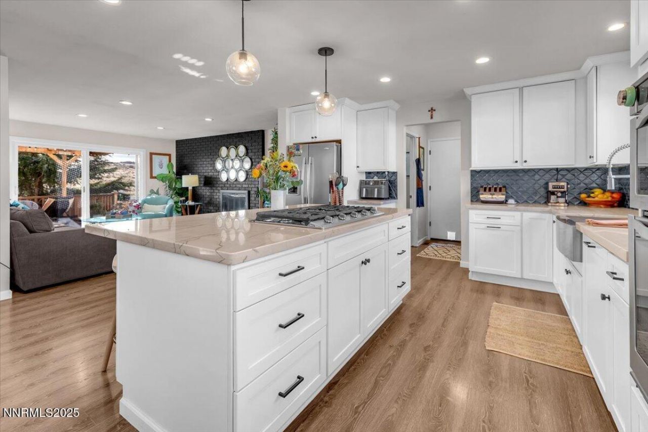 3880 Piccadilly Drive, Reno, NV 89509 Photo