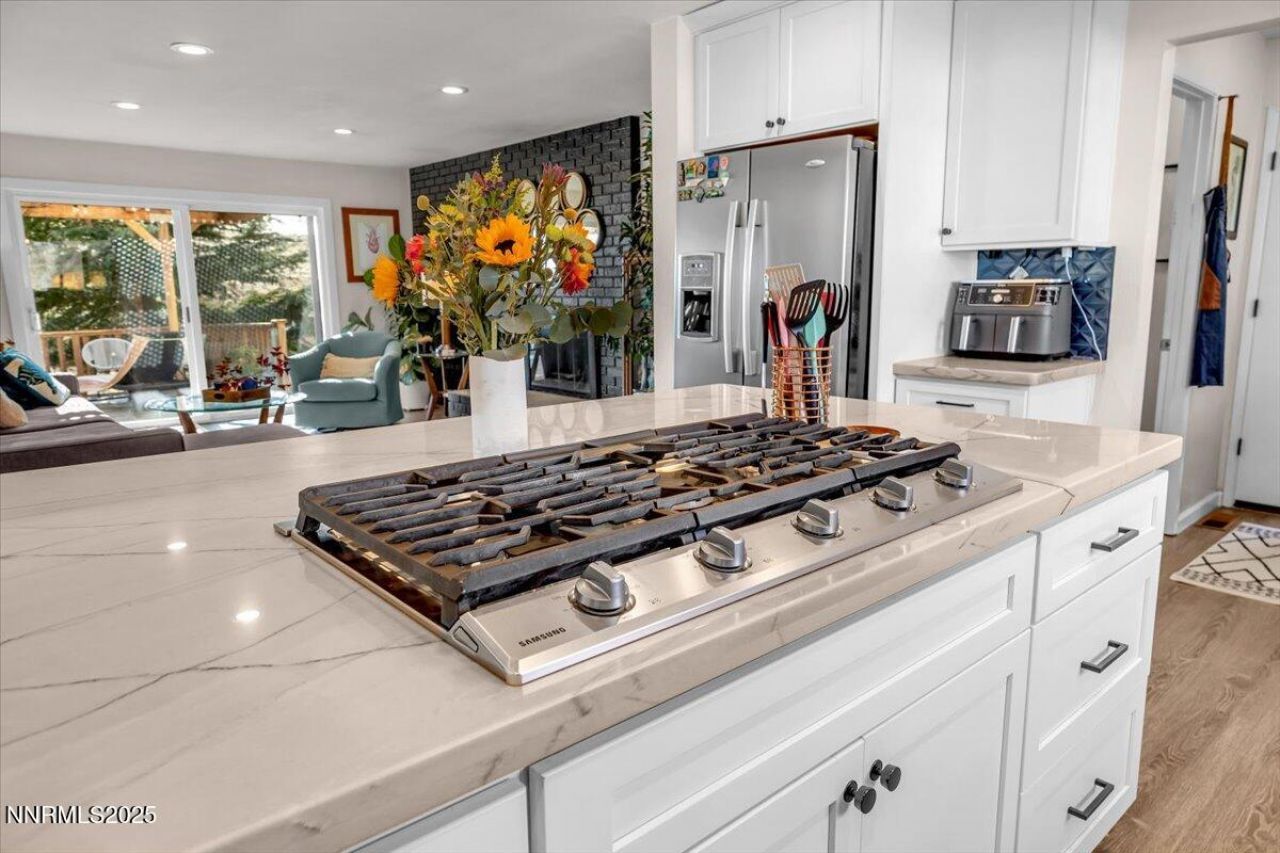 3880 Piccadilly Drive, Reno, NV 89509 Photo