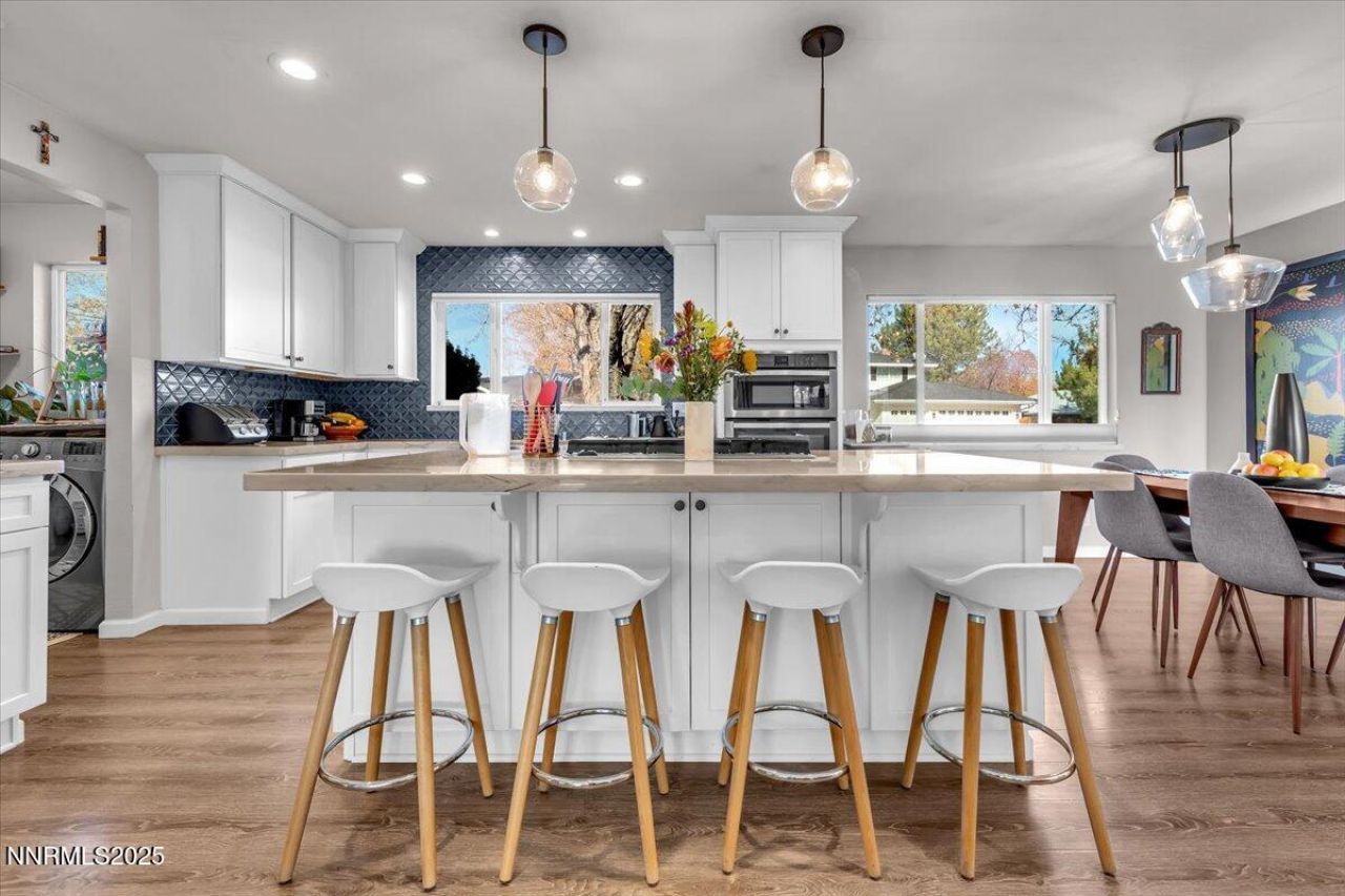 3880 Piccadilly Drive, Reno, NV 89509 Photo