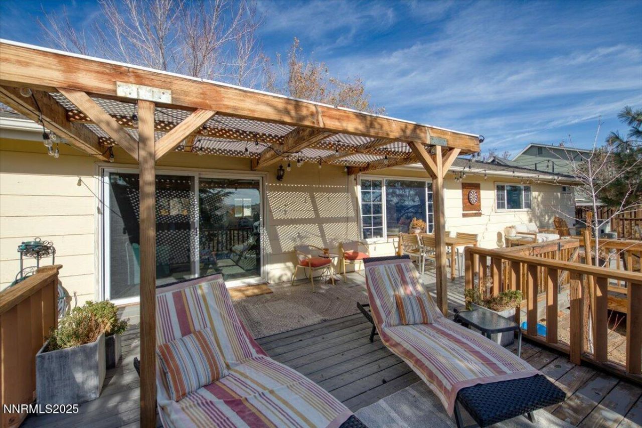 3880 Piccadilly Drive, Reno, NV 89509 Photo