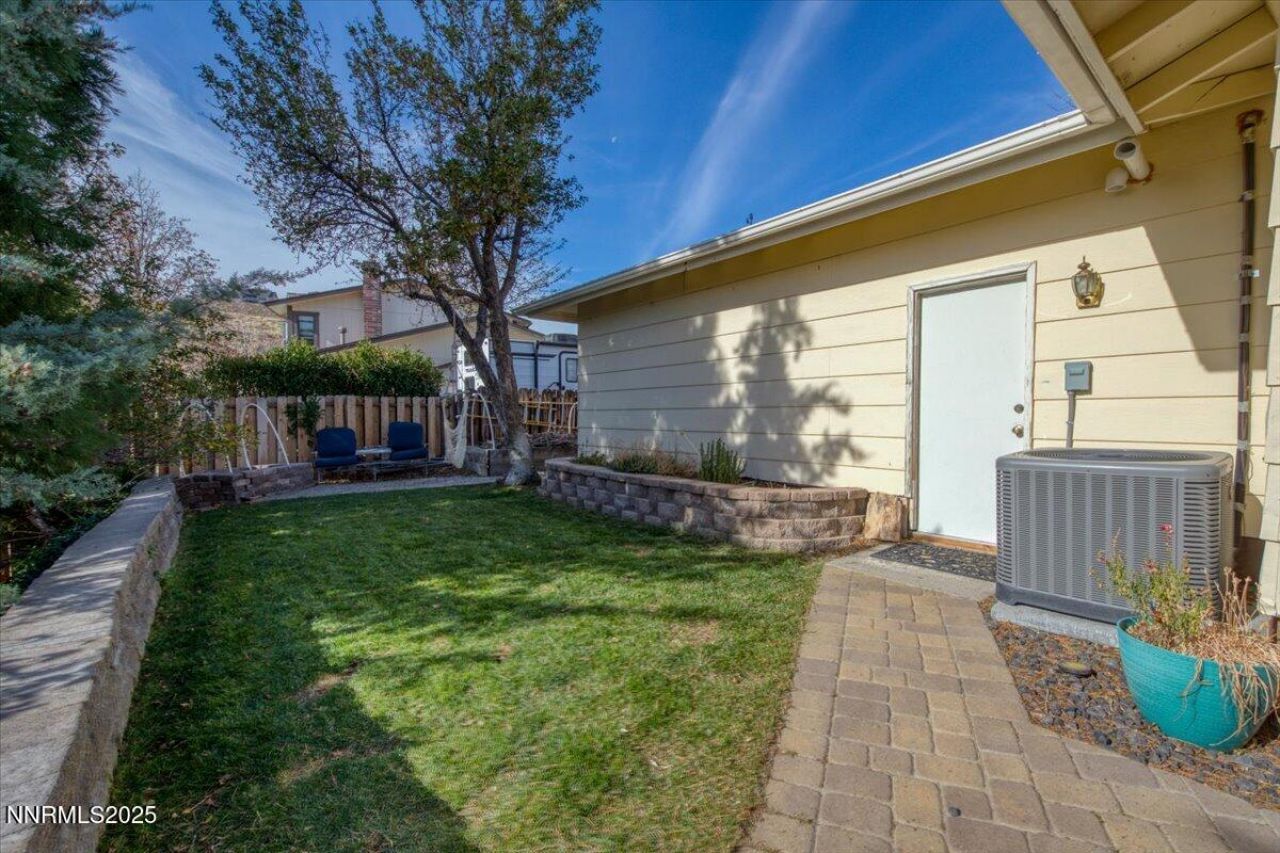 3880 Piccadilly Drive, Reno, NV 89509 Photo