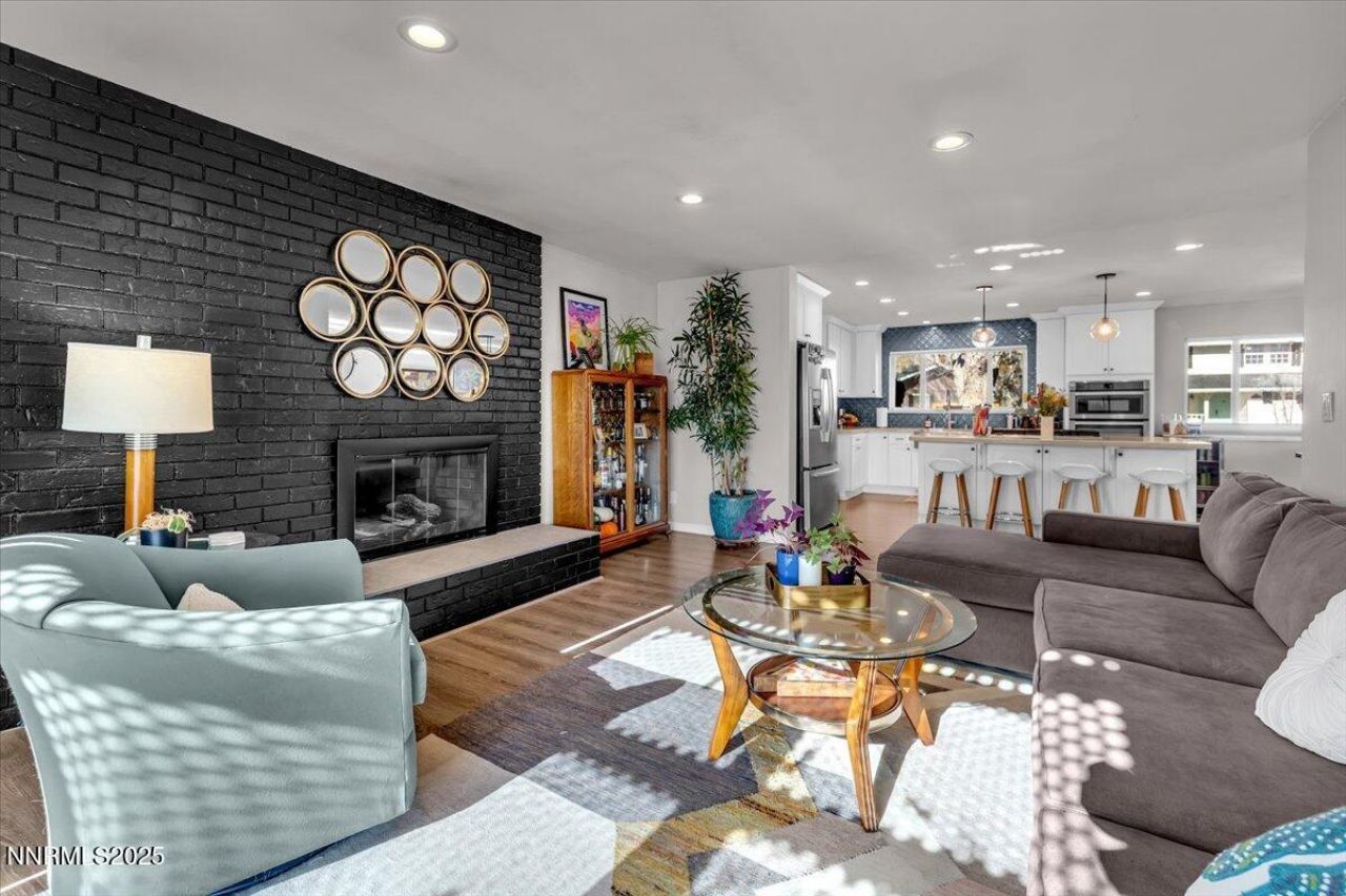 3880 Piccadilly Drive, Reno, NV 89509 Photo