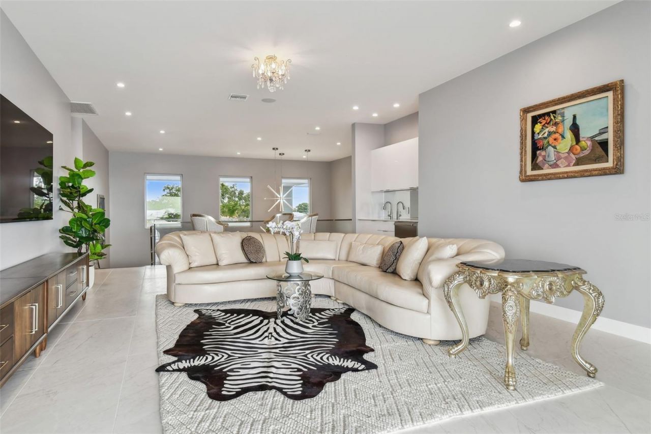 90 Martinique Avenue, Tampa, FL 33606 Photo