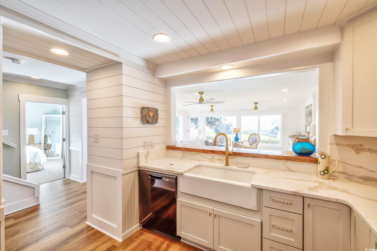 204 Bamboo Loop Photo 9