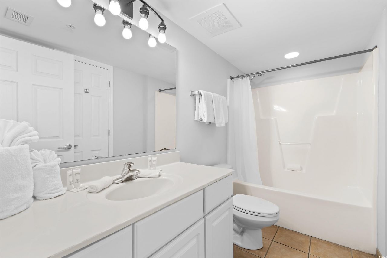 1707 Perrin Dr. Photo 7