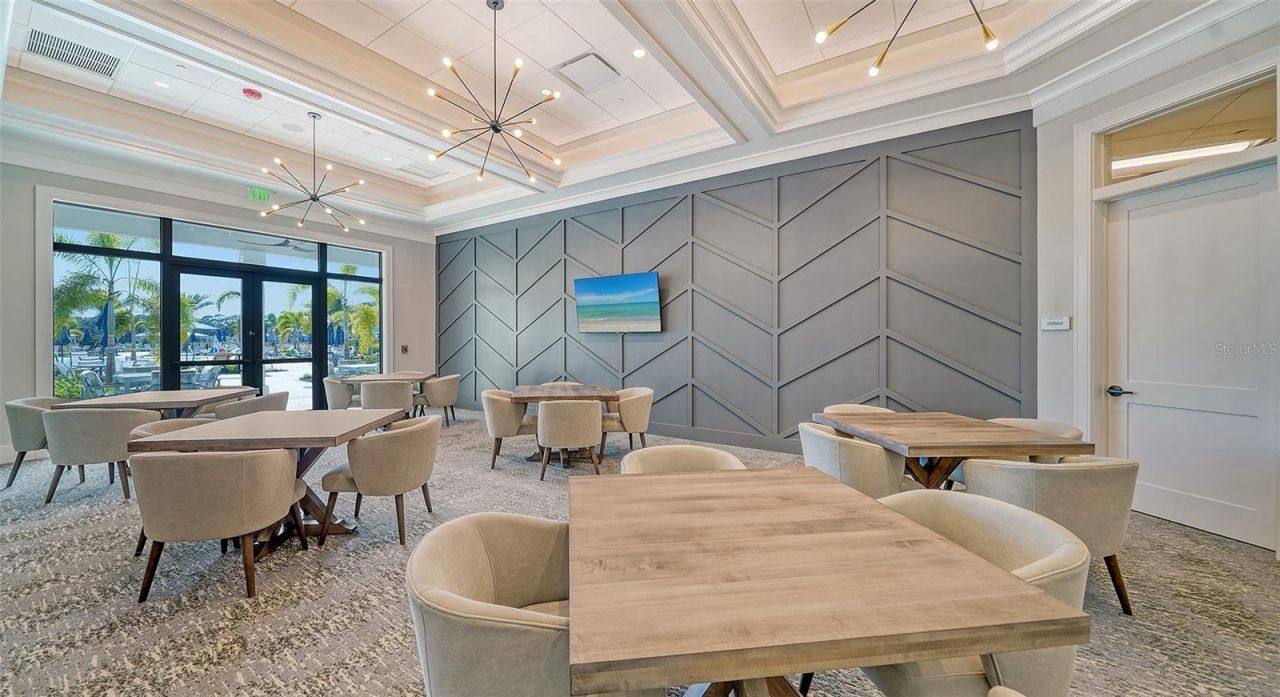 6075 Sawgrass Lake Court, Nokomis, FL 34275 Photo