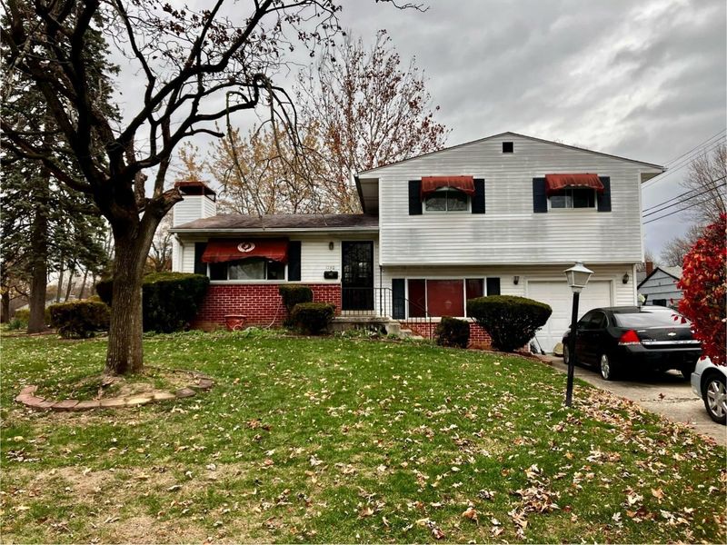 1130 Carbone Drive, Columbus, OH 43224 Photo 1