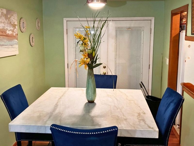 1130 Carbone Drive, Columbus, OH 43224 Photo 3