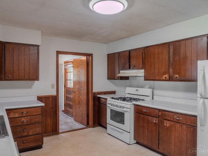 776 Linda Vista Drive, Manchester, OH 45144 Photo 6